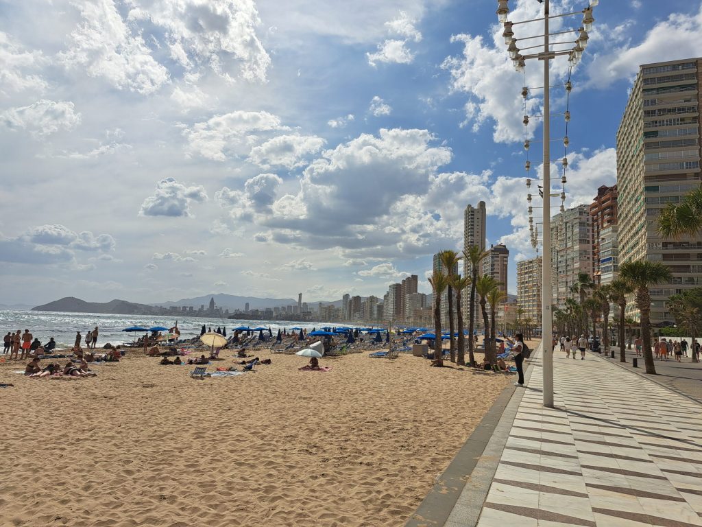 Пляж Леванте Бенидорм 4